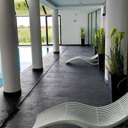 Westin House 215 Апартаменты *