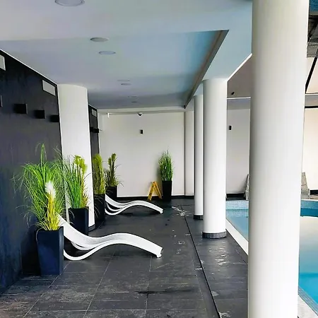 Апартаменты Westin House 215
