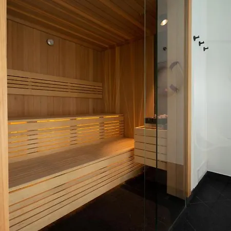 Westin House 215 *